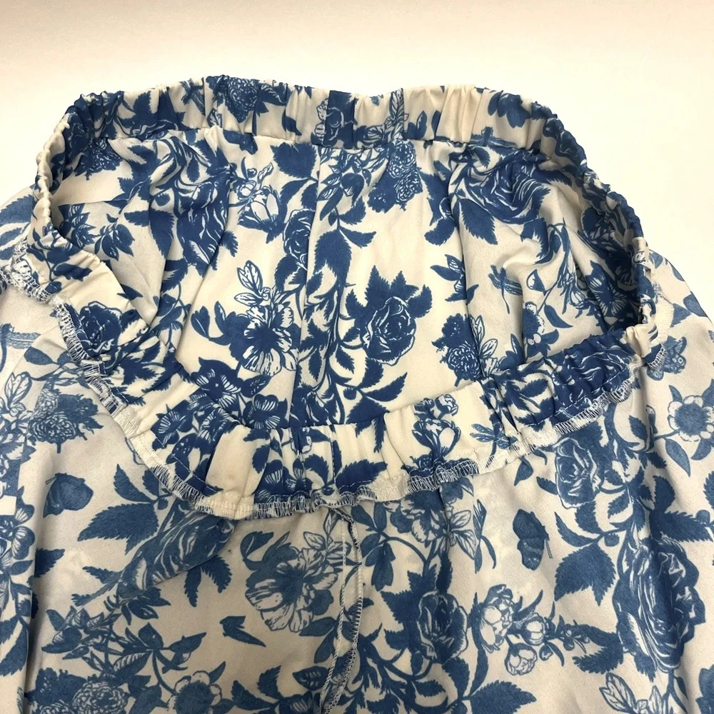 ❤️ FREE with any purchase 🙏🏽 Shein 💙🩵 Ruffle Hem Skirt Floral Pattern - Picture 8 of 15